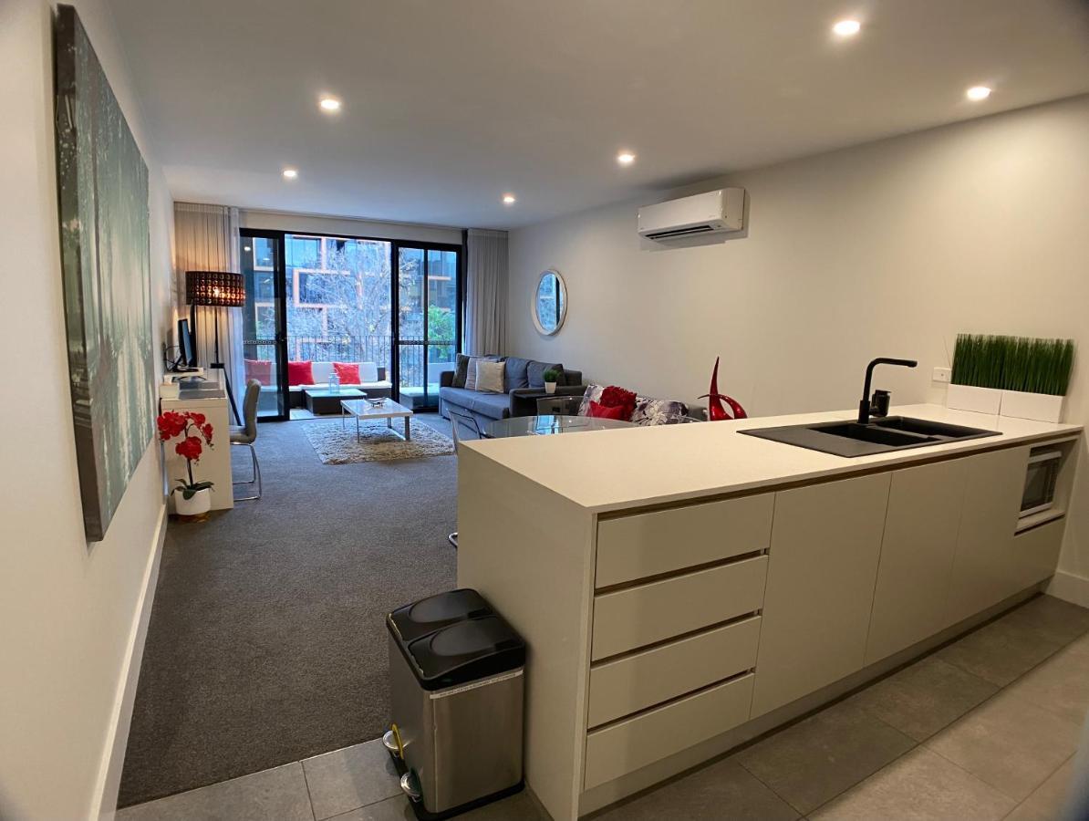 The Gallery Luxe 1 Bedroom Executive Apartment In The Heart Of Braddon Wine Secure Parking Wifi Canberra Exterior photo
